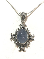 *NEW ITEM*RARE VTG.CARVED EGYPTIAN NAT.BLUE CHALCEDONY SCARAB PENDANT NECKLACE.s