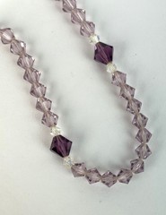 Vintage 90s Purple Lavender Crystal faceted Beaded Necklace 29 in SPARKLING!