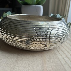 VTG Bangle Bracelet Size 8 Engraved Carp Fish Silver Tone Metal Incised Asian