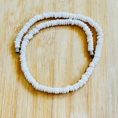 VTG Hawaiian Puka Shell Choker Necklace Surfer 70s 17.5″ Beads 36g Hawaii Groovy