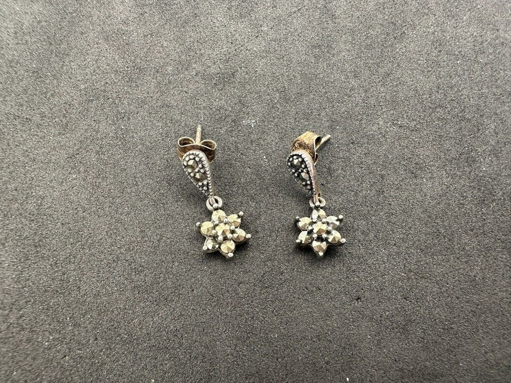 2.08g Vintage Sterling Silver 925 Floral Cluster Drop Dangle Earrings M