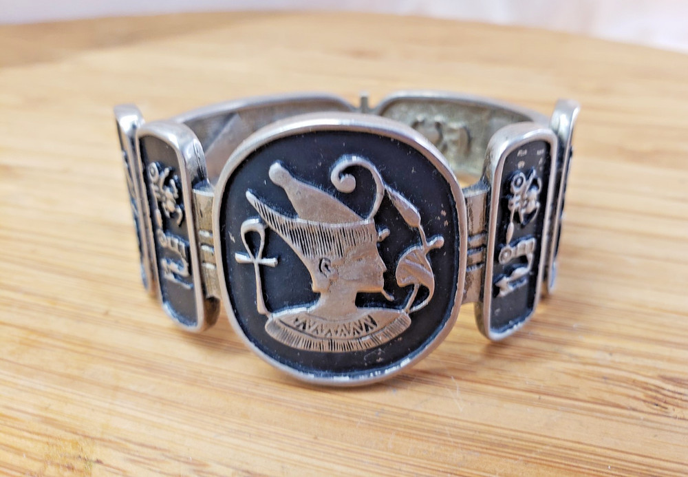 Vintage Egyptian 800 Silver Niello Storyteller Panel Hinged Bracelet