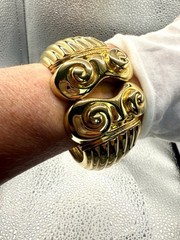 Vintage 80’s Hinged Clamper Gold-Tone Iconic Column Clamp Bracelet. Rare Find!