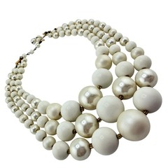 Vintage MCM 1950s 1960s Japan Layered Triple Strand Beads Gold Tone 16″ Necklace