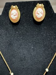Vintage AVON Gold Tone Cameo Necklace & Earrings Set White & Pink Oval