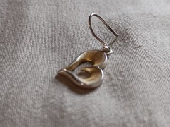 Vintage SU Thailand Sterling Silver Unique Shape Heart Pierced Earrings.
