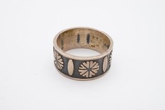 Vintage Sterling Silver 925 Ring Band Size 7.5 9mm