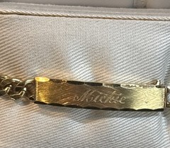 Vintage Speidel ID Bracelet “Mickie” Gold tone 8″ Long Fits a 6” Wrist 6-2-74