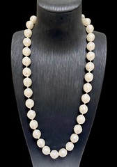 VTG Crown Trifari Ivory Baroque Faux Pearl & Gold-Tone Necklace~1960s