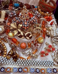 Vintage Estate Costume Jewelry Lot! MONET, NAPIER and more!