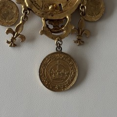 Vintage Gold Tone Regina II Faux Coins Brooch Pin 2.5 Inches