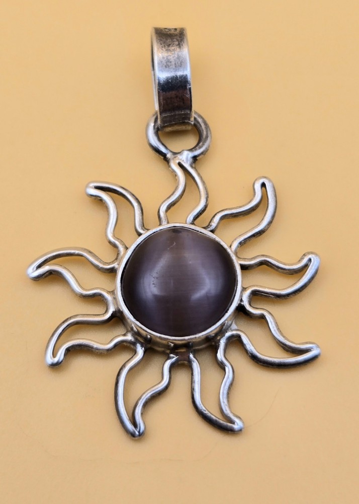 Vintage Sterling Silver 925 Sun Purple Tiger’s Eye Pendant 1″