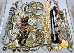 Vintage 41 Lot Gold Tone Jewelry Retro 1980s 90s Necklace Earrings Pin Bracelet