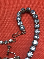 VTG BEAUTIFUL SKY BLUE RHINESTONES NECKLACE, SCREW BACK EARRINGS SET SILVER TONE