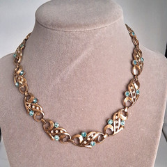 Vintage Aquamarine & Clear Rhinestones Gold Tone Necklace 15″ Unbranded
