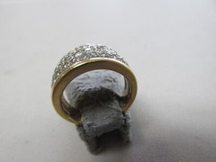 1.50 ctw Diamond Pave Ring in 18k Gold size 7 VS1-2 G Diamonds Make Offer