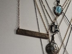 b53. 925 Sterling, GF, Mix material, Enamel, Pearl, Stone 8 chain Necklaces.