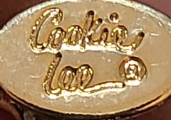 Vintage Cookie Lee Bracelet 7″ Gold Tone Chain Heart Charm Minimalist Jeweley