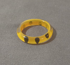 Vintage Hand Painted Lucite Resin Acrylic Ring – Size 8 – One of A Kind