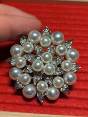 Rhinestone & Pearl Sunburst Pin back Brooch 2″ Faux Pearl