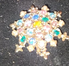 Vintage Screwback Earrings Brooch Pin Set Colorful Bead Jewel Snowflakes