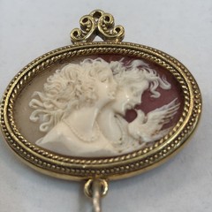 Vintage Cameo Brooch w/watch In Gold Tone By Brand Called “1928”