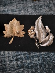 Vintage Sarah Coventry Daisy Flower Brooch Pin Brushed Gold Tone