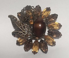 Vintage Brown Marbled Art Glass Rhinestone Filigree GoldTone Brooch STUNNING