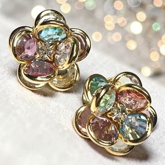 Vtg Bezel Set Earrings Pierced Pastel Blue Pink Clear Green Rhinestone Center