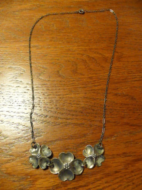 Vintage Stuart Nye Sterling Silver (3) Dogwood Flower Necklace 9.5”