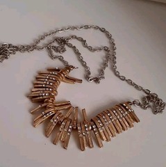 Vintage Rhinestone accent Gold Tone fringe Bib Necklace Silvertone Chain 26 in”
