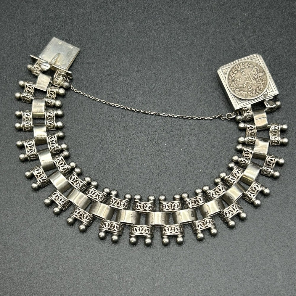 Antique Victorian 800 Silver Link Bracelet 1861 Queen Victoria 3 Pence 27g 6.75″