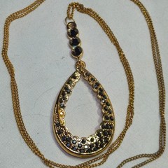 Gold Tone Black Color Rhinestone Tear Drop Pendant Necklace 16g 22″