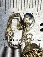 Vtg Unbranded Costume Jewelry Chain Tassel Dangle Drop Clip On Estate Earrings