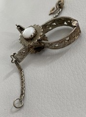 Vintage Cowboy Western Silver Goldtone Ladies Glove Clip Dangle Tie CLIP