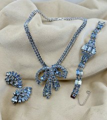Weiss Bow Necklace Earrings Bracelet Set Sky Blue Rhinestones Set FABULOUS!