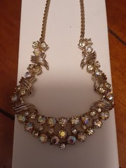 Vintage Aurora borealis gold tone bib necklace adjusts up to 19″ glamorous