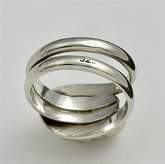 Vintage 925 Sterling Silver Modernist Ring with Twin Ball Design Size 7.5