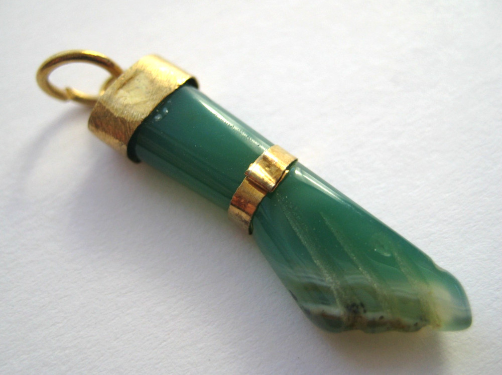 VINTAGE Victorian Carved Good Luck FIGA~JADE Charm Pendant