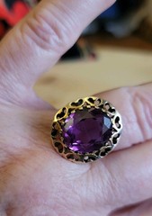 10k yellow gold Amethyst ring