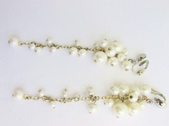 Vintage White Faux Pearls on 4″ Long Chain Earrings Clips Shoulder Dusters