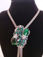 Selro Lariat Necklace Emerald Green Lucite Pendants Czech Glass Rhinestone 1960s