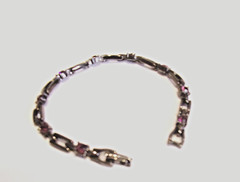 Vtg. 1990’s, Purple Genuine Crystals, Gun Metal Grey Panel Link 71/4″ L Bracelet