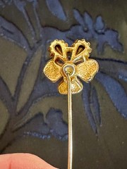 Victorian Style Gold Tone Faux Seed Pearl Purple Glass/Paste Pansy Stick Pin