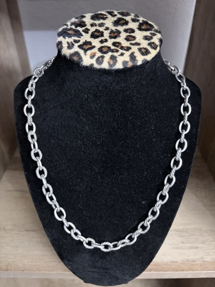 Sterling Silver Vintage Chain Link Twisted Texture 19” Toggle Clasp