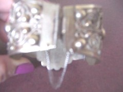 BEAUTIFUL UNIQUE VINTAGE MEXICAN SILVER BRACELET VERY ORNATE APPROX. 2 3/8″ WIDE