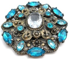 Large Round Blue Rhinestone Brooch Vintage Pin Prong Set Stones Jewelry