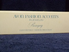 Avon 1974 Rosegay Convertable Bracelet or Choker Silvertone 8″ Rose Color Stones