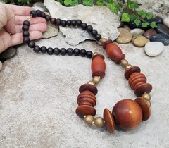 Vintage Circa 1970s Tribal Boho Ethnic Large Chunky Wood Geo Bead Necklace