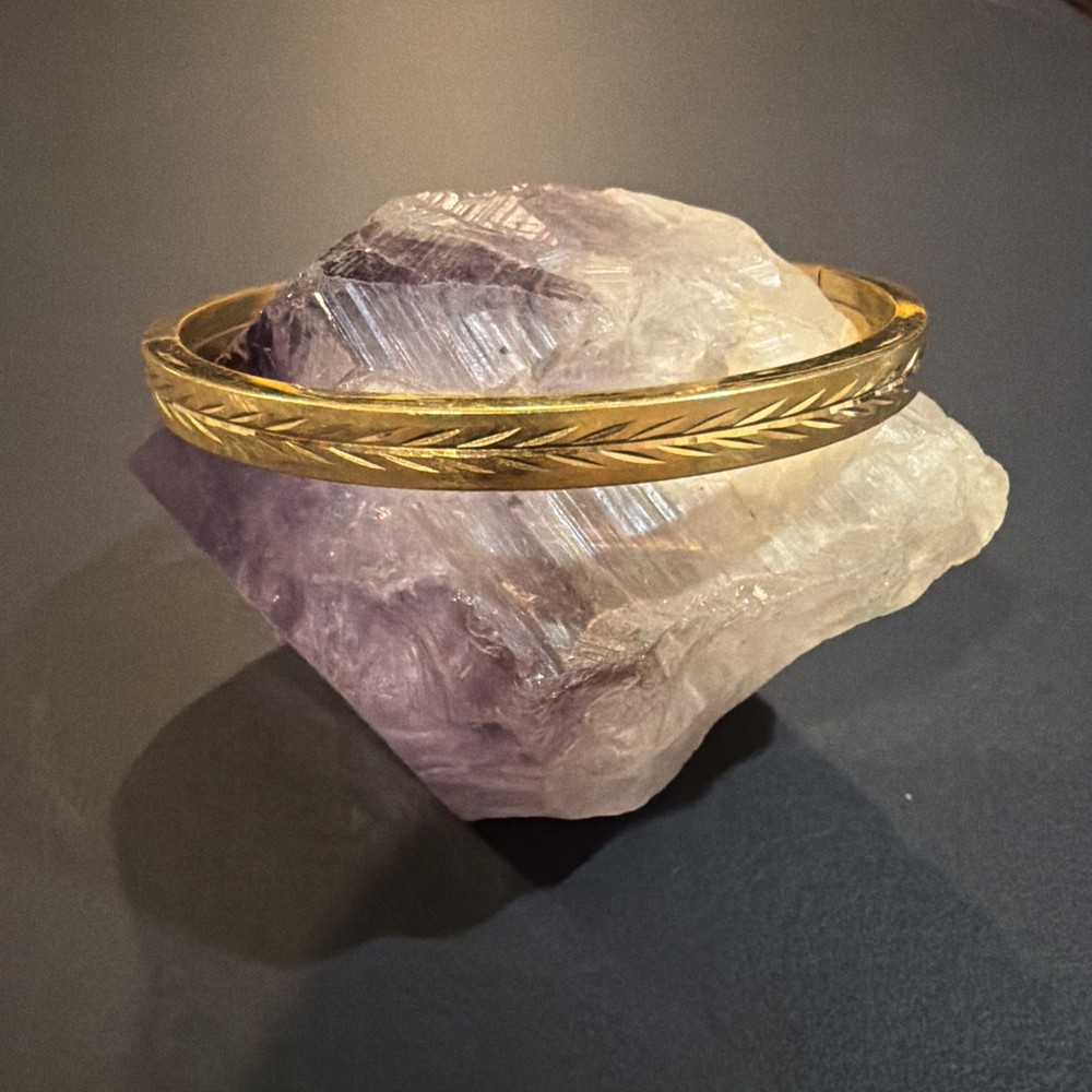 Vintage Marathon 14K Gold Filled Engraved Wheat Leaf Pattern Bangle Bracelet